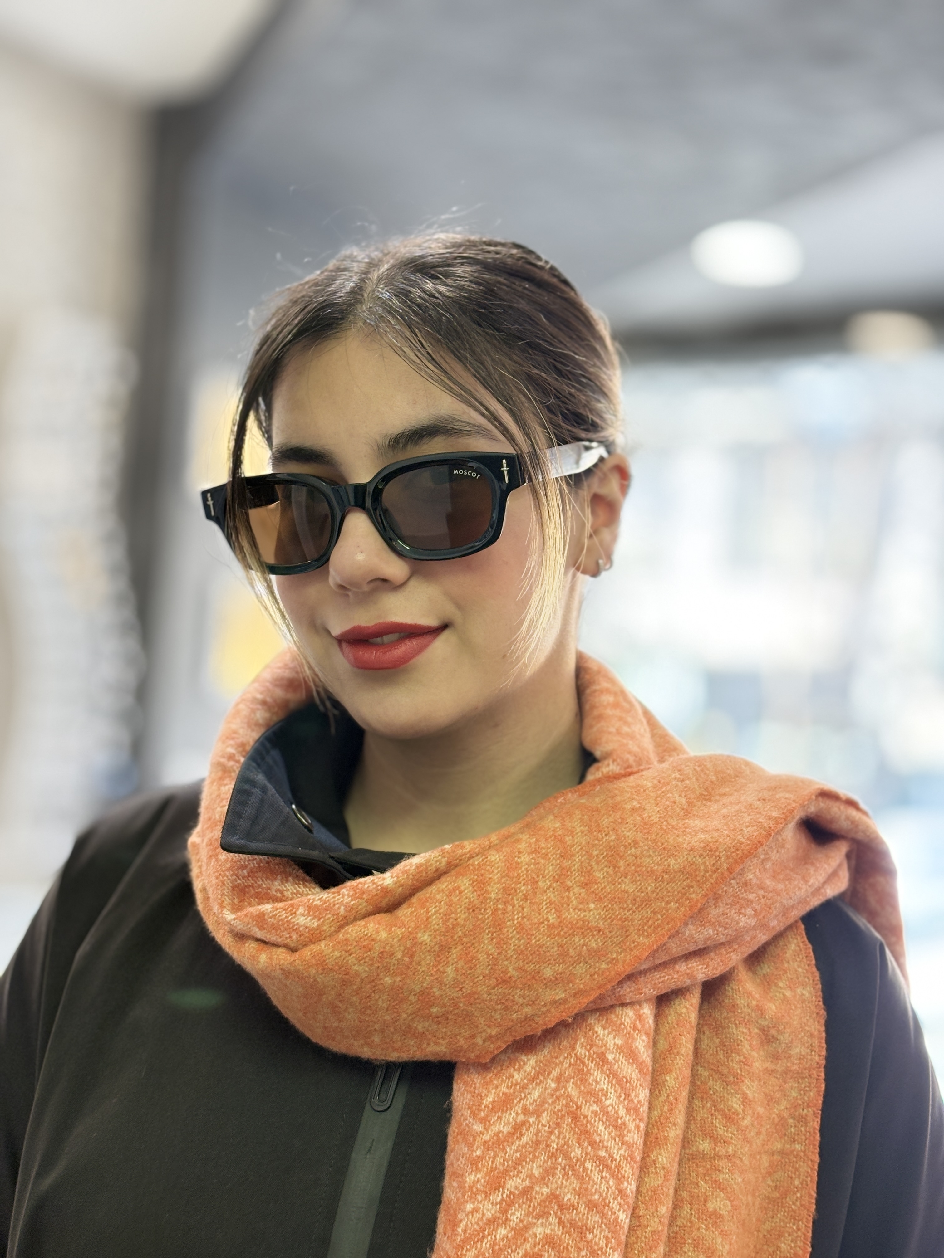 عینک افتابی زنانه موسکات