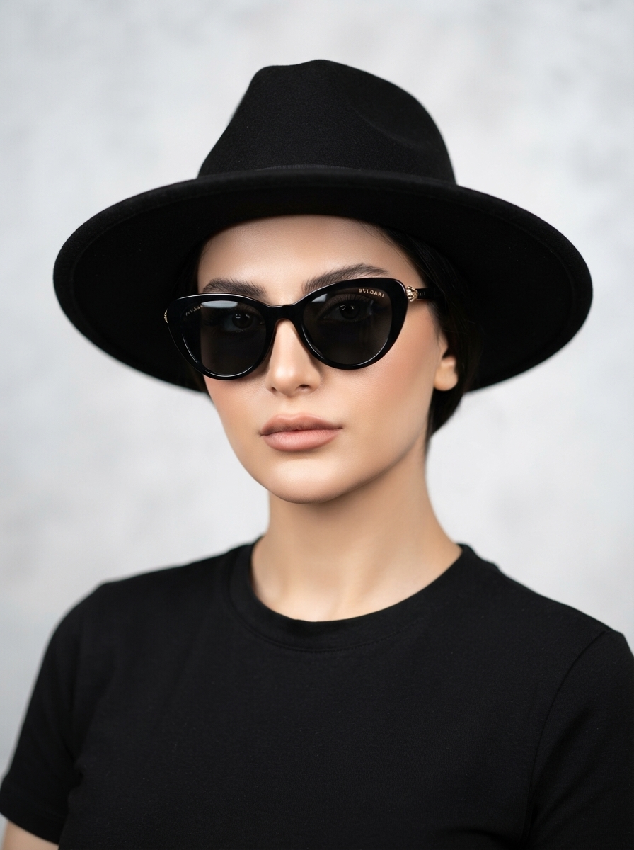 عینک افتابی زنانه نیمه گربه ای  خاص و شیکbulgari